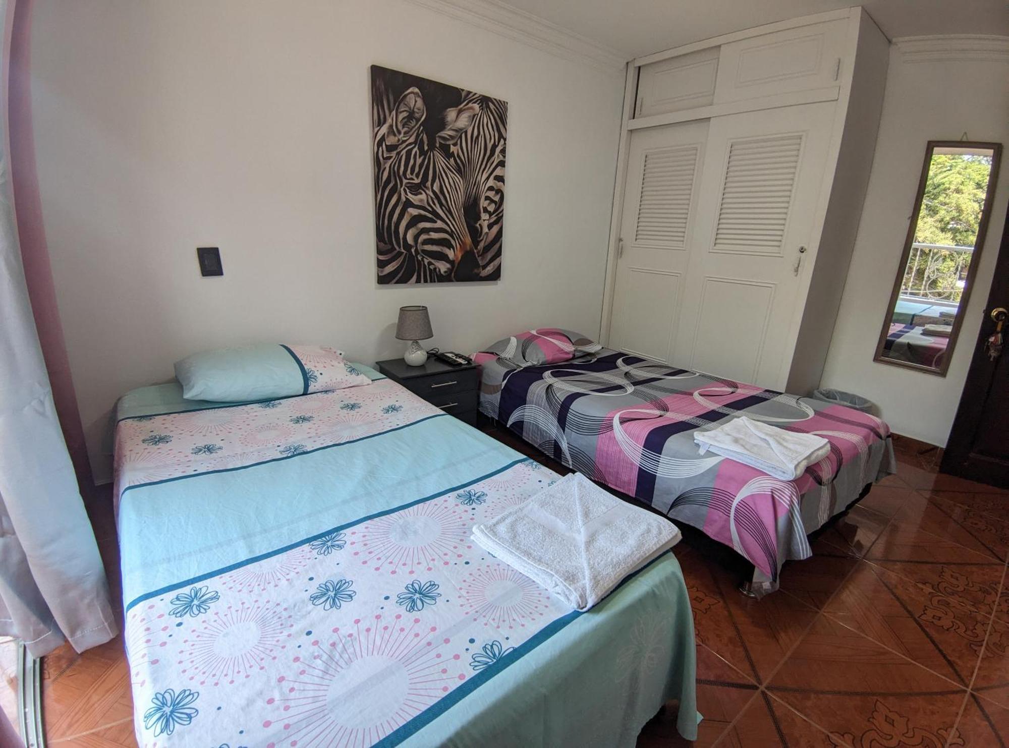 Hospedaje Casa Aurora Cali Szoba fotó